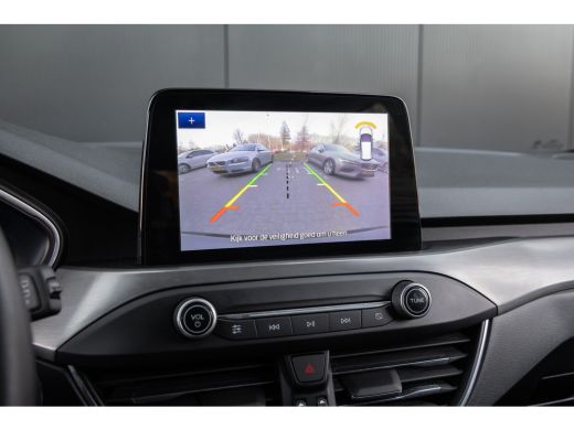 Ford Focus 1.0 EcoBoost Titanium X Business | 100% dealer o.h. | Afneembare trekhaak | Winter-pack | Privacy... ActivLease financial lease