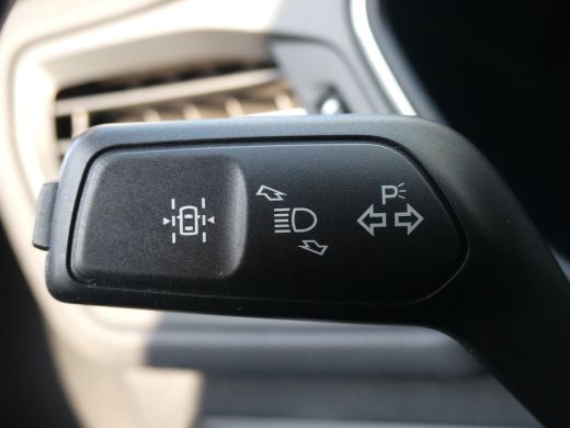 Ford Kuga 2.5 PHEV 225PK Titanium | TREKHAAK | STOEL+STUUR+VOORRUITVERWARMING | 18'' LMV | CAMERA | ActivLease financial lease