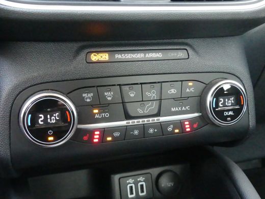 Ford Kuga 2.5 PHEV 225PK Titanium | TREKHAAK | STOEL+STUUR+VOORRUITVERWARMING | 18'' LMV | CAMERA | ActivLease financial lease