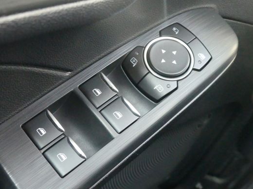 Ford Kuga 2.5 PHEV 225PK Titanium | TREKHAAK | STOEL+STUUR+VOORRUITVERWARMING | 18'' LMV | CAMERA | ActivLease financial lease