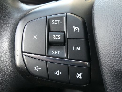 Ford Kuga 2.5 PHEV 225PK Titanium | TREKHAAK | STOEL+STUUR+VOORRUITVERWARMING | 18'' LMV | CAMERA | ActivLease financial lease