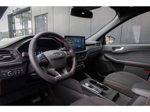 Ford Kuga 2.5 PHEV ST-Line | Electrische trekhaak | 2100kg trekgewicht | Winter-pack | Parkeercamera | LED-... ActivLease financial lease
