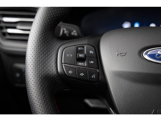 Ford Kuga 2.5 PHEV ST-Line | Electrische trekhaak | 2100kg trekgewicht | Winter-pack | Parkeercamera | LED-... ActivLease financial lease