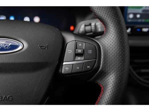 Ford Kuga 2.5 PHEV ST-Line | Electrische trekhaak | 2100kg trekgewicht | Winter-pack | Parkeercamera | LED-... ActivLease financial lease