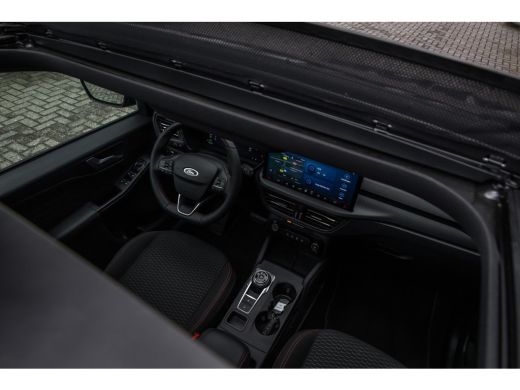 Ford Kuga 2.5 PHEV ST-Line | Panoramadak | 19'' | LED | Camera | Winter-pack | Standkachel | Keyless | Priv... ActivLease financial lease