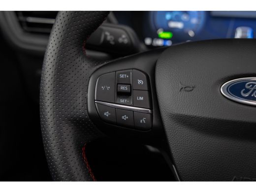 Ford Kuga 2.5 PHEV ST-Line | Panoramadak | 19'' | LED | Camera | Winter-pack | Standkachel | Keyless | Priv... ActivLease financial lease