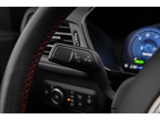 Ford Kuga 2.5 PHEV ST-Line | Panoramadak | 19'' | LED | Camera | Winter-pack | Standkachel | Keyless | Priv... ActivLease financial lease