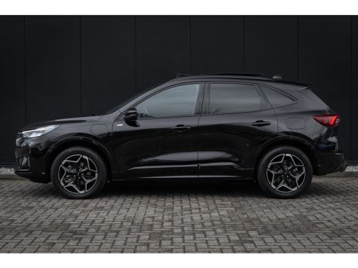 Ford Kuga 2.5 PHEV ST-Line | Panoramadak | 19'' | LED | Camera | Winter-pack | Standkachel | Keyless | Priv... ActivLease financial lease