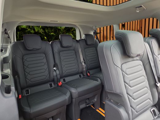 Ford Tourneo Custom Custom 2.5 340 L2H1 Titanium X | Panoramadak | Adaptive Cruise | BLIS | 360 Camera | Stuur/stoelv... ActivLease financial lease