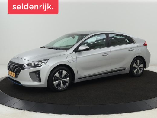 Hyundai IONIQ 1.6 GDI PHEV Premium | Stoelventilatie | Leder | Adaptive cruise | Bi-Xenon | Achterbankverwarmin...