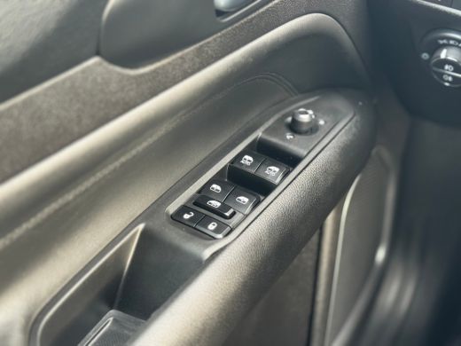 Jeep Compass 4xe 240PK Plug-in Hybrid Trailhawk | Actieve Vering | Full-Leather | Stoel Ventilatie | Adap Crui... ActivLease financial lease