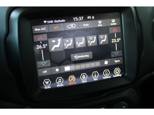 Jeep Renegade 1.5T 130PK e-HYBRID S AUTOMAAT | 19` lichtmetalen velgen  | Adaptieve Cruise control | Ledere Bek... ActivLease financial lease