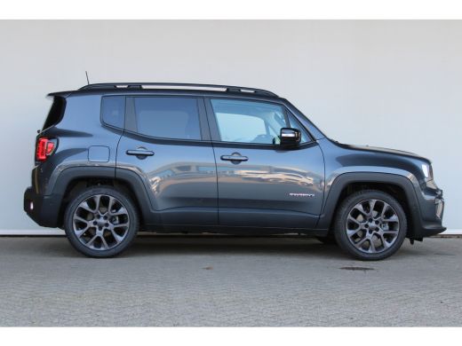 Jeep Renegade 1.5T 130PK e-HYBRID S AUTOMAAT | 19` lichtmetalen velgen  | Adaptieve Cruise control | Ledere Bek... ActivLease financial lease