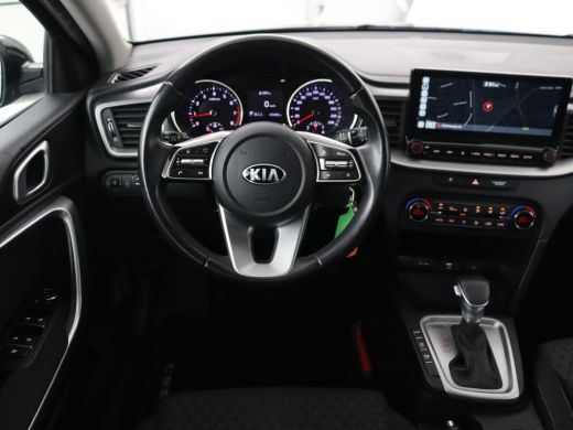 Kia Ceed 1.4 T-GDi DynamicLine | Automaat | Camera | Trekhaak | Carplay | Navigatie | Climate control | DA... ActivLease financial lease