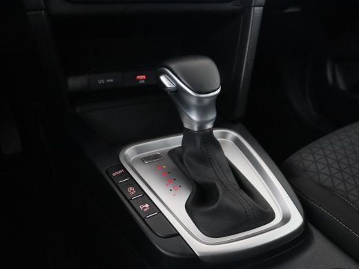 Kia Ceed 1.4 T-GDi DynamicLine | Automaat | Carplay | Camera | Navigatie | Parkeerhulp | Climate control |... ActivLease financial lease