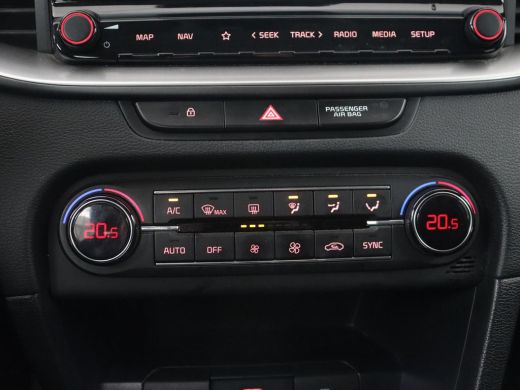 Kia Ceed 1.4 T-GDi DynamicLine | Automaat | Carplay | Camera | Navigatie | Parkeerhulp | Climate control |... ActivLease financial lease