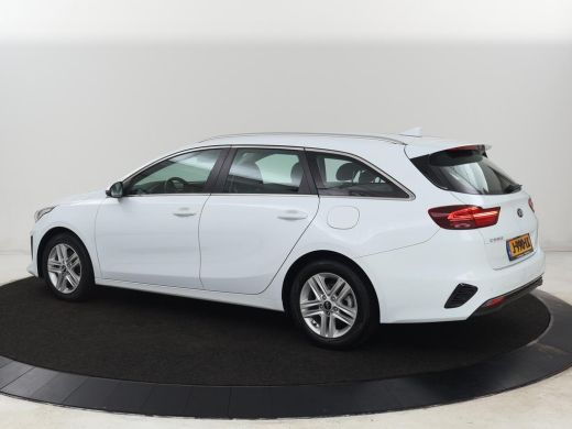 Kia Ceed 1.4 T-GDi DynamicLine | Automaat | Carplay | Camera | Navigatie | Parkeerhulp | Climate control |... ActivLease financial lease