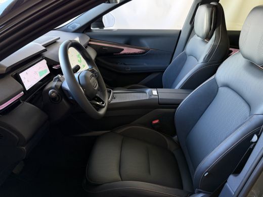 Lynk & Co 08 2026 345PK MORE 200KM NW AUTO HYBRIDE MASSAGE STOEL VERW/VENTILATIE PANO MATRIX LED HARMAN KARDON... ActivLease financial lease