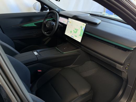 Lynk & Co 08 2026 345PK MORE 200KM NW AUTO HYBRIDE MASSAGE STOEL VERW/VENTILATIE PANO MATRIX LED HARMAN KARDON... ActivLease financial lease