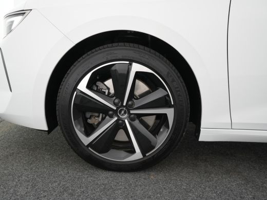 Opel Astra 1.6 180pk PHEV Edition | Adaptieve Cruise Control | Adaptive cruise control | Airco (automatisch) ActivLease financial lease