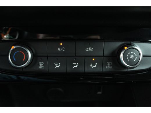 Opel Corsa 1.2 Edition Aut. | Carplay | Cruise | Navi | Dab | Airco | | Carplay | Cruise | Navi | Dab | Airco | ActivLease financial lease