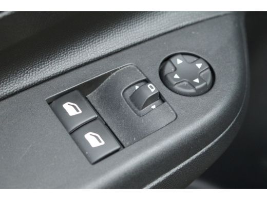 Opel Corsa 1.2 Edition Aut. | Carplay | Cruise | Navi | Dab | Airco | | Carplay | Cruise | Navi | Dab | Airco | ActivLease financial lease