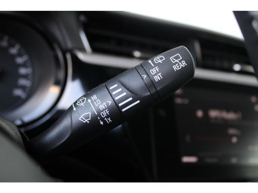 Opel Corsa 1.2 Edition | Automaat | Parkeersensoren achter | Apple carplay | DAB+ | ActivLease financial lease