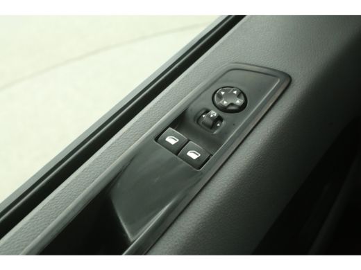 Opel Vivaro CDTI L3H1 | Airco | Cruise | 3 Zits | Trekhaak | Imperiaal | Parkeersens. ActivLease financial lease