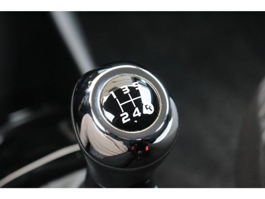 Peugeot 108 1.0 e-VTi Allure | Carplay | Camera | LMV | DAB | Bluetooth | Climate Controle | | Carplay | Came... ActivLease financial lease