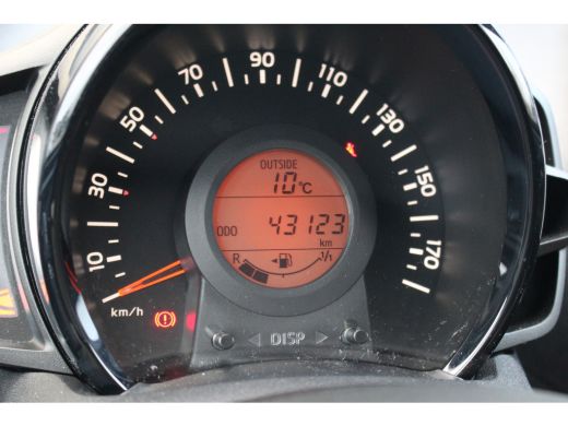 Peugeot 108 1.0 e-VTi Allure | Carplay | Camera | LMV | DAB | Bluetooth | Climate Controle | | Carplay | Came... ActivLease financial lease