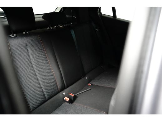 Peugeot 2008 1.2 Hybrid 136 Style Carplay | Navigatie | Climate Control | Cruise Control | Parkeersensoren Ach... ActivLease financial lease