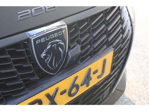 Peugeot 208 Hybrid 100 e-DCS6 GT | Automaat | Navi by app | Camera | Apple carplay | 14.000km | ActivLease financial lease
