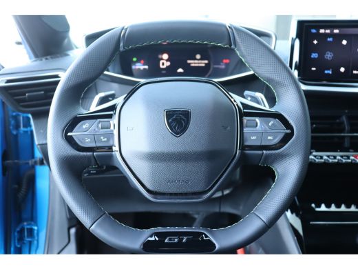 Peugeot 208 HYBRID 110PK GT PACK AUTOMAAT / NAVI / LEDER / CLIMA / PDC / 17" LMV / CAMERA / KEYLESS / ADAPT. ... ActivLease financial lease