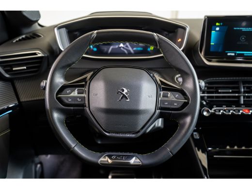 Peugeot e-208 EV GT Pack 50 kWh ActivLease financial lease