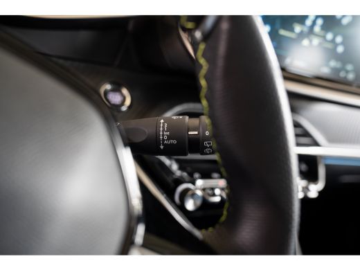 Peugeot e-208 EV GT Pack 50 kWh ActivLease financial lease