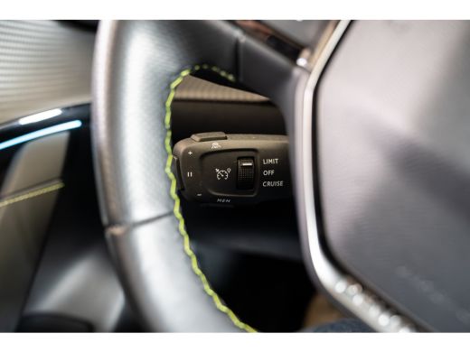 Peugeot e-208 EV GT Pack 50 kWh ActivLease financial lease