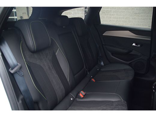 Peugeot e-308 GT | 8 jaar fabrieksgarantie of 160.000 kilometer op het accupakket | Achteruitrijcamera 180&deg; (Vi... ActivLease financial lease