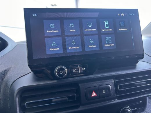 Peugeot Partner 1.5 BlueHDi 100 S&S L1 Camera | Digitale Binnenspiegel | Camera | Houten Laadvloer | Cruise | DAB... ActivLease financial lease