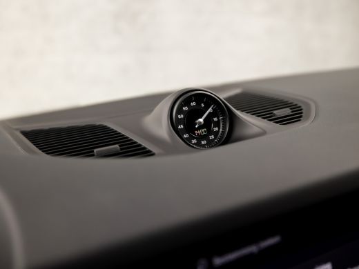 Porsche Cayenne 3.0 E-Hybrid SportDesign 471Pk Automaat (PANORAMADAK, LUCHTVERING, SPORT CHRONO PAKKET, SPORTUITL... ActivLease financial lease