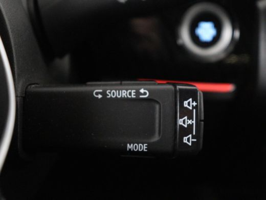 Renault Arkana 1.6 E-Tech Hybrid 145 R.S. Line | Leder/Alcantara | Stoelverwarming | Adaptive cruise | Camera | ... ActivLease financial lease