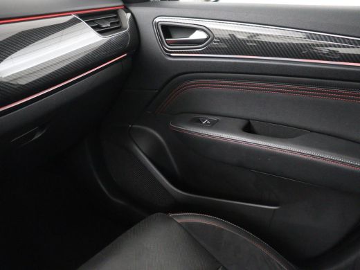 Renault Arkana 1.6 E-Tech Hybrid 145 R.S. Line | Leder/Alcantara | Stoelverwarming | Adaptive cruise | Camera | ... ActivLease financial lease