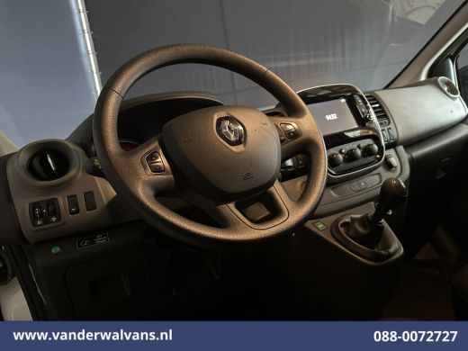 Renault Trafic 1.6 dCi 126pk L1H1 Euro6 Airco | Imperiaal | Navigatie | Cruisecontrol | Trekhaak Parkeersensoren... ActivLease financial lease