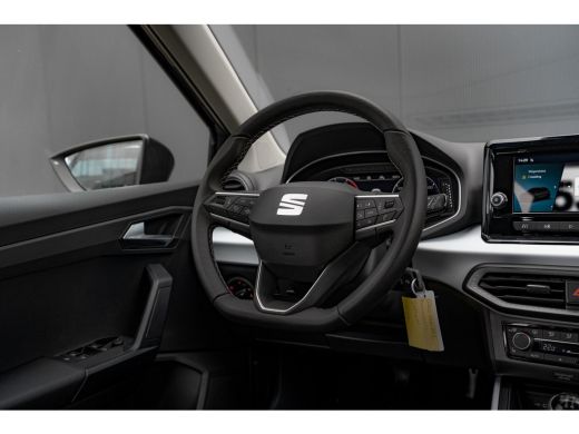 Seat Arona 1.0 TSI 95pk Style Business Connect | Stoelverwarming | Parkeersensoren achter | 16" | Climate Co... ActivLease financial lease