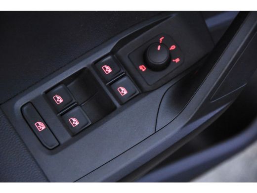 Seat Ibiza Style *1ste Eigenaar*Parkassist*Carplay*Navigatie* ActivLease financial lease