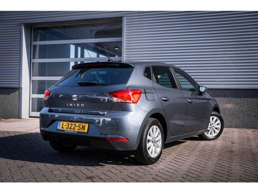 Seat Ibiza 1.0 TSI Style Business Intense | Achteruitrijcamera | Airco (automatisch) | Lichtmetalen velgen 15" ActivLease financial lease