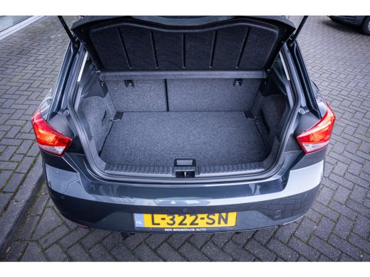 Seat Ibiza 1.0 TSI Style Business Intense | Achteruitrijcamera | Airco (automatisch) | Lichtmetalen velgen 15" ActivLease financial lease