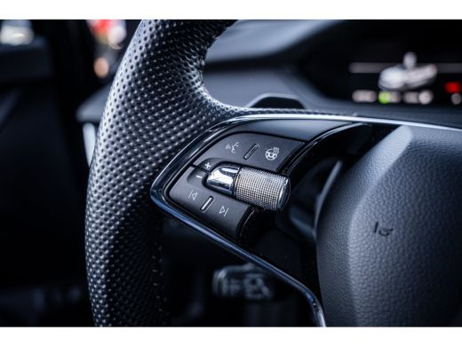 Skoda Enyaq iV 60 Sportline 180 PK 91% SoH | "SportLine" | Achteruitrijcamera ActivLease financial lease