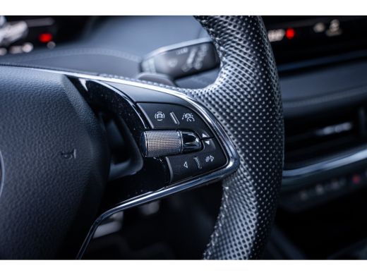 Skoda Enyaq iV 60 Sportline 180 PK 91% SoH | "SportLine" | Achteruitrijcamera ActivLease financial lease