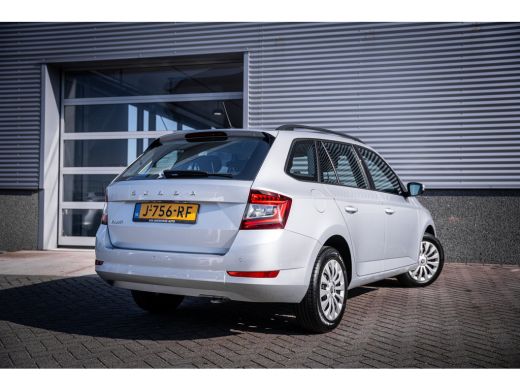 Skoda Fabia Combi 1.0 TSI Ambition | Airco | Apple Carplay/Android Auto|telefoonintegratie premium | Metaalkleur ActivLease financial lease