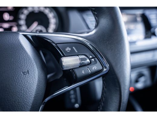 Skoda Fabia Combi 1.0 TSI Ambition | Airco | Apple Carplay/Android Auto|telefoonintegratie premium | Metaalkleur ActivLease financial lease